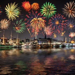 Hamburg: Durchs Tor zur Welt ins neue Jahr!
