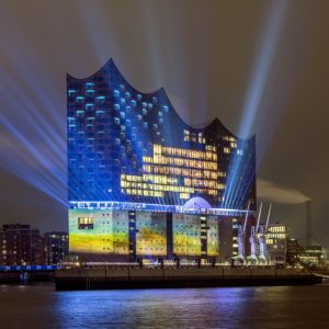 Hamburg mit Elbphilharmonie