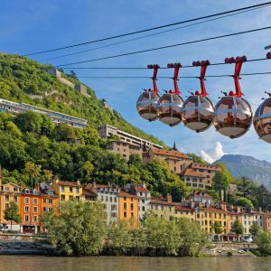 Im Sonderzug nach Savoir-vivre – 
Abenteuer auf dem Schienenstrang