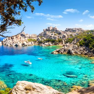 Flugreise nach Sardinien – 3-4* Glückshotel Sardinien